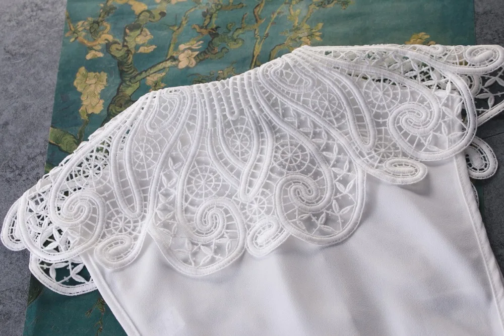 9565561297_1652439521