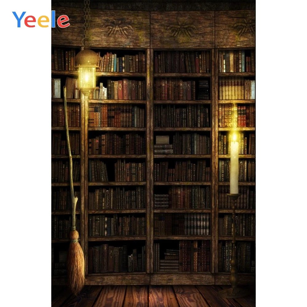 Винтажные книжные полки книги метла Хэллоуин фон интерьер комнаты фотографии
