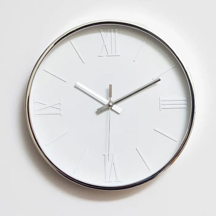 

12" mute quartz Roman numerals wall clock Living room clock Home decoration
