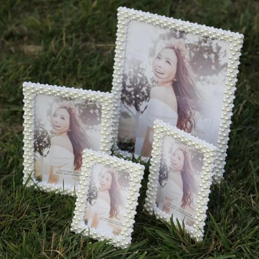 

SUFEILE Picture Frame Pearl crystal frame clear glass photo frame Pendulum photo size 5 inch & 7 inch & 8 inch & 10 inch W31D20