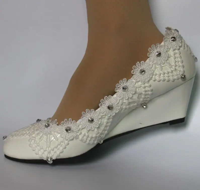 

Wedges 5cm heel ivory lace wedding shoes woman HS042 crystal handmade sweet lace rhinestones bridal bridesmaid party shoes