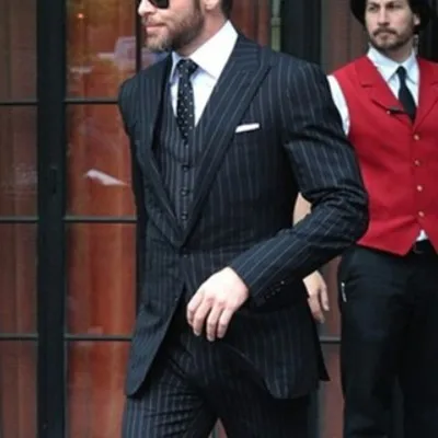 Latest-Coat-Pant-Designs-Black-Stripes-Men-Suit-Slim-Fit-Tuxedos-Jacket-Pants-Vest-Groom-Blazer (1)
