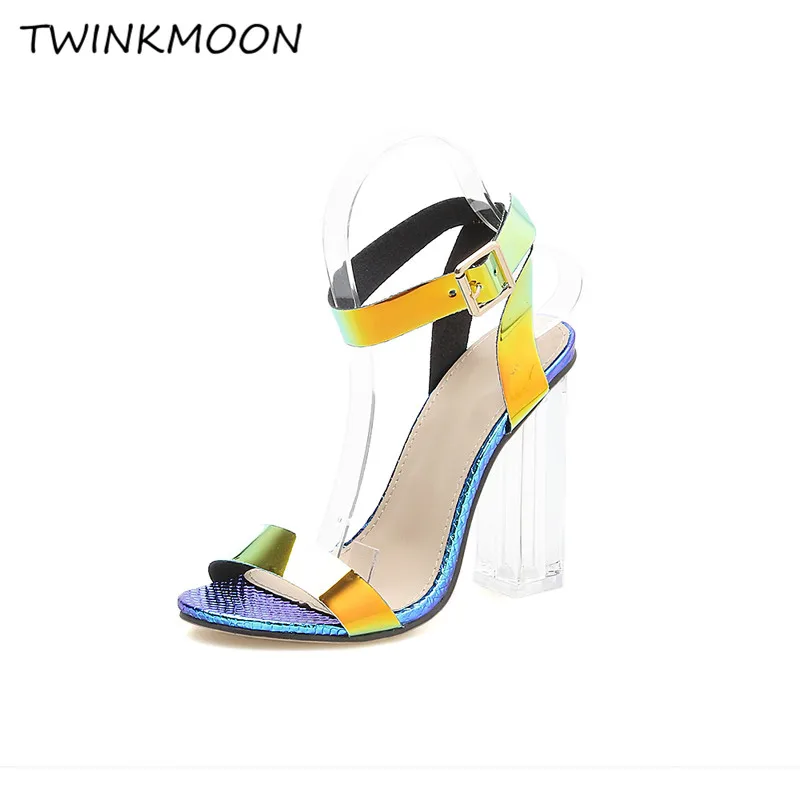 sandal (2)