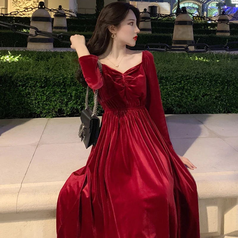 

2019 Autumn Winter Dress Women Elegant Long Vintage Velvet Dress Maxi Party Ladies Dresses Black A Line Vestido Largo KJ1702