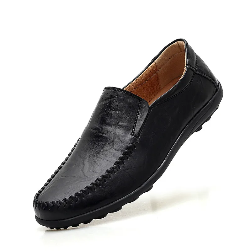 

2018 solid color men's shoes casual luxury men's casual shoes leather soft shoes breathable non-slip boat shoes driving XZ-087