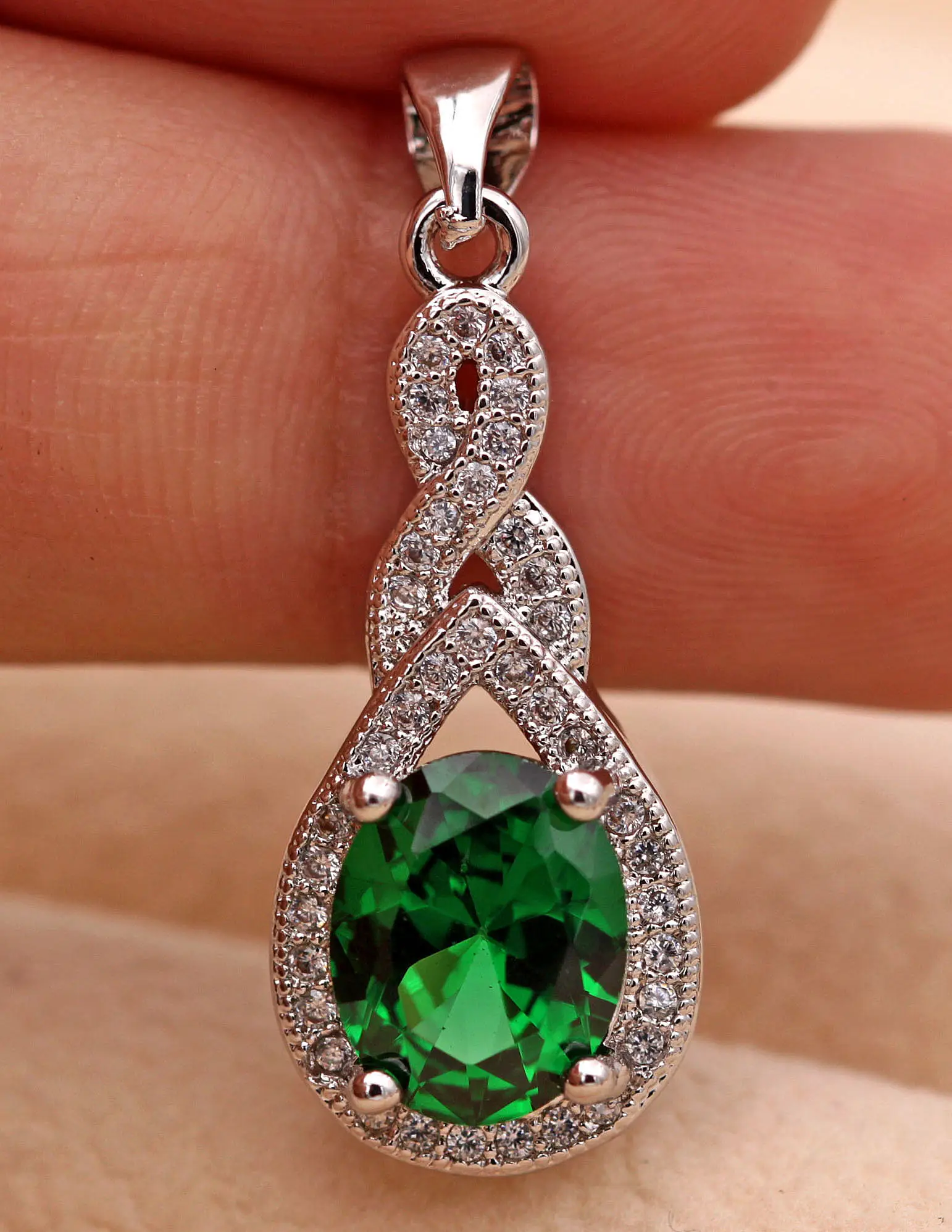 OBS0470_Green (1)