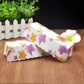 

100PCS instead of 25pcs rectangle cake paper pan cake cups / toasted bread trays / paper cupcakes( can put it on oven)
