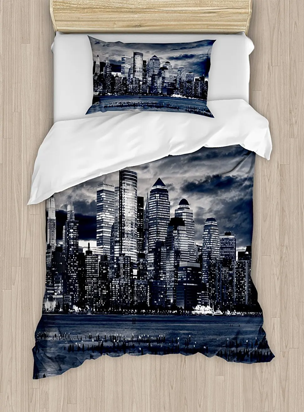 Duvet Cover Set Dramatic View Of New York Skyline From Jersey