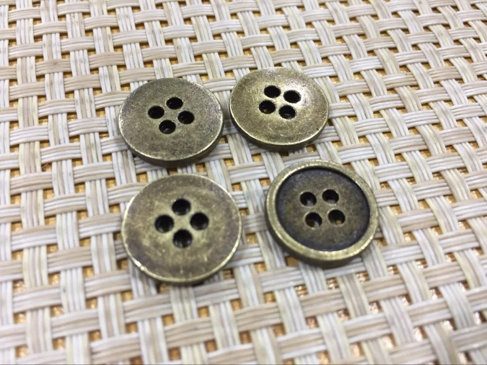

New arrived 50pcs/lot high quality metal button bronze sewing button for jacket seweat overcoat garment accessories