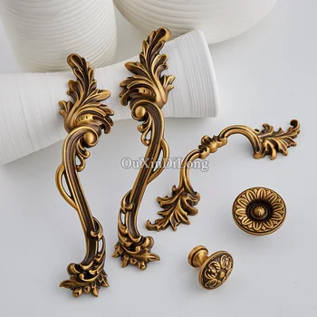 

High Quality 10PCS Brass Furniture Handle European Antique Drawer Dresser Wardrobe Cupboard Cabinet Kitchen Pull Handles & Knobs