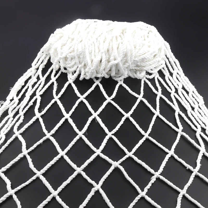 Защитная сетка для лестницы от детей. Сетка для детей. Защитная сетка для детей. Сетка фасадная зеленая (4х50 м; 35 гр/м2) промышленник 35450. 10030, ячейка 100 мм, нить 3 мм.