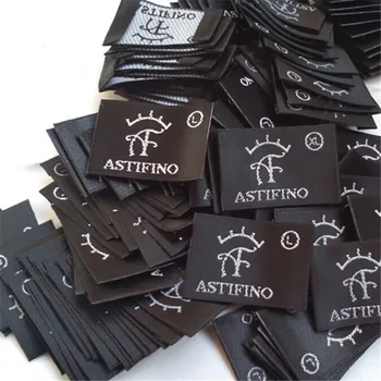 

Custom shop name End fold Black satin cloth woven label dress 40 mm * 25 mm