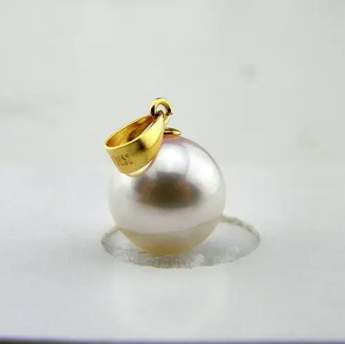 

Free Shipping >>>> 10-11mm south sea white pearl pendant 14KG