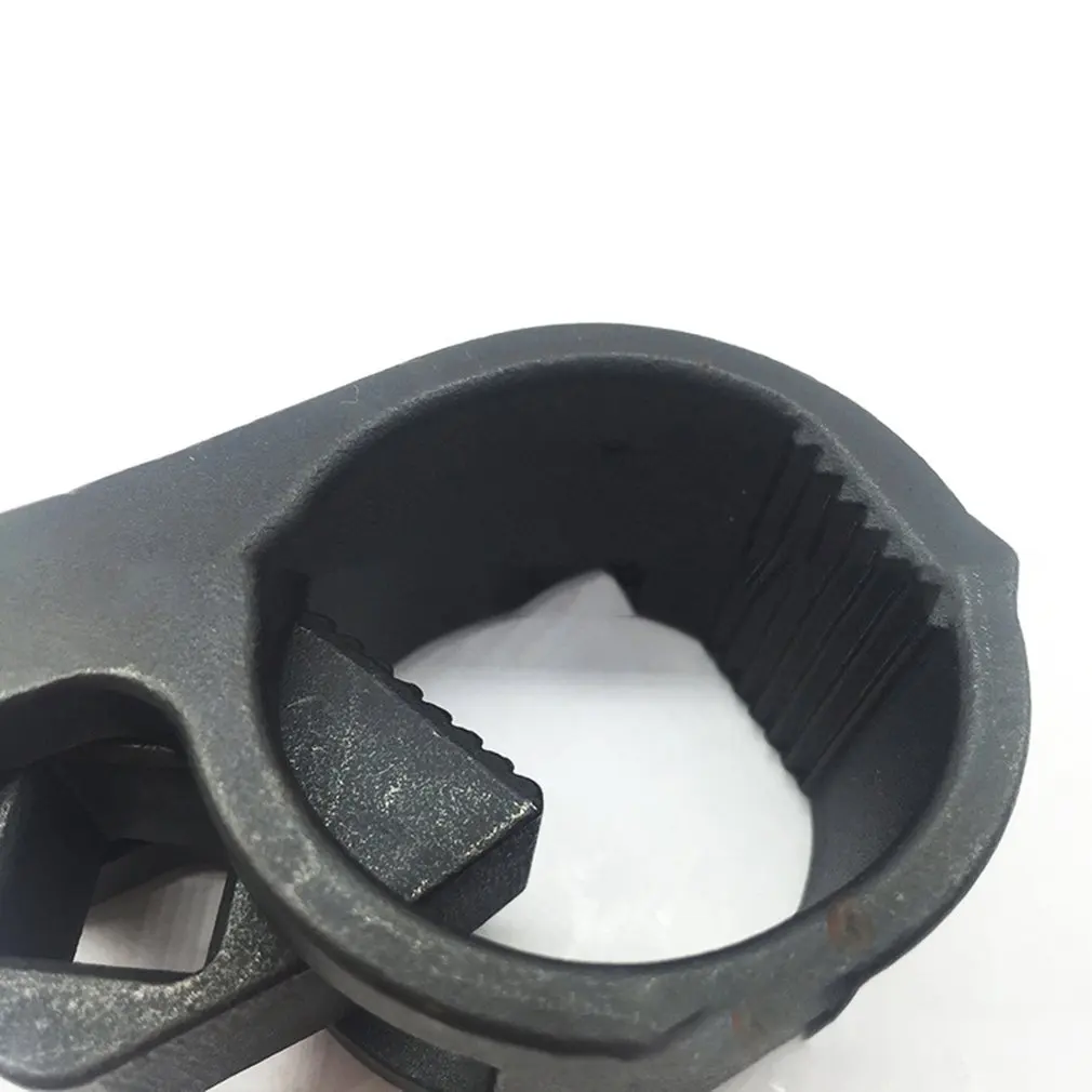 Multi-function steering wheel rudder wrench