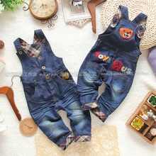 Розничная ; новинка года; сезон весна-осень; детские джинсовые комбинезоны; детские штаны; повседневные штаны для маленьких мальчиков; джинсовые комбинезоны для маленьких девочек