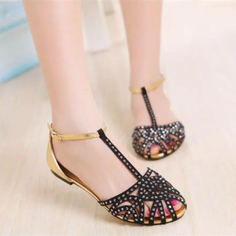 flat sandals 2017