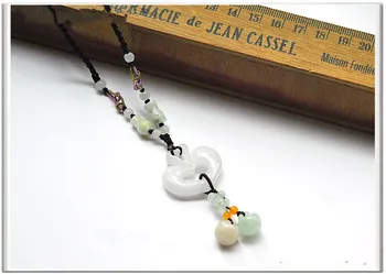 

Ex-factory price authentic natural Burmese stone pendant carved heart-shaped pendant female jewelry JADES jewelry beads