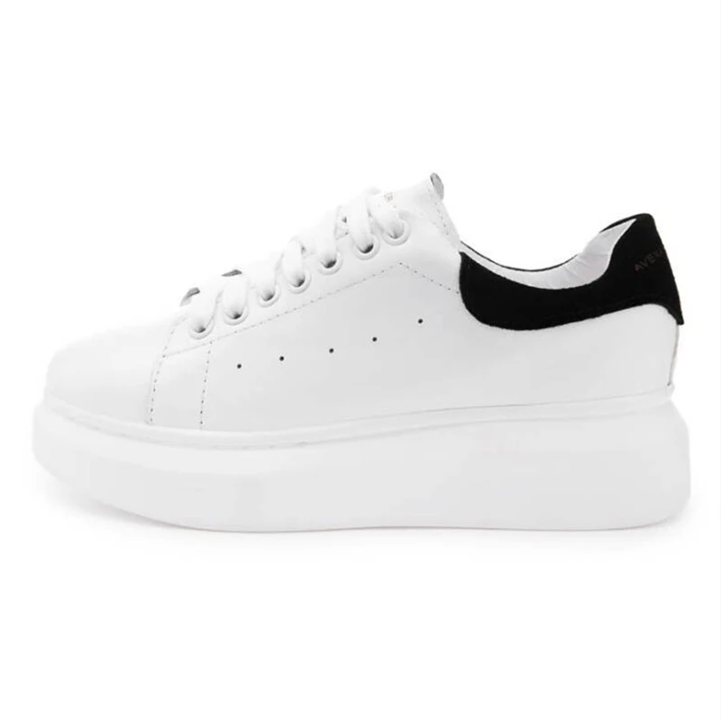 Kopen Nieuwe 2019 Lente herfst Ademend Comfortabele Schoenen Vrouwen Flats Zacht Leer Mode vrouwen Casual Merk Witte Schoenen k275