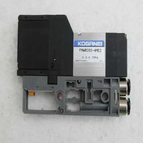 

Free shipping 100% new original authentic KOGANEI Solenoid Valve FMWR093-4ME2