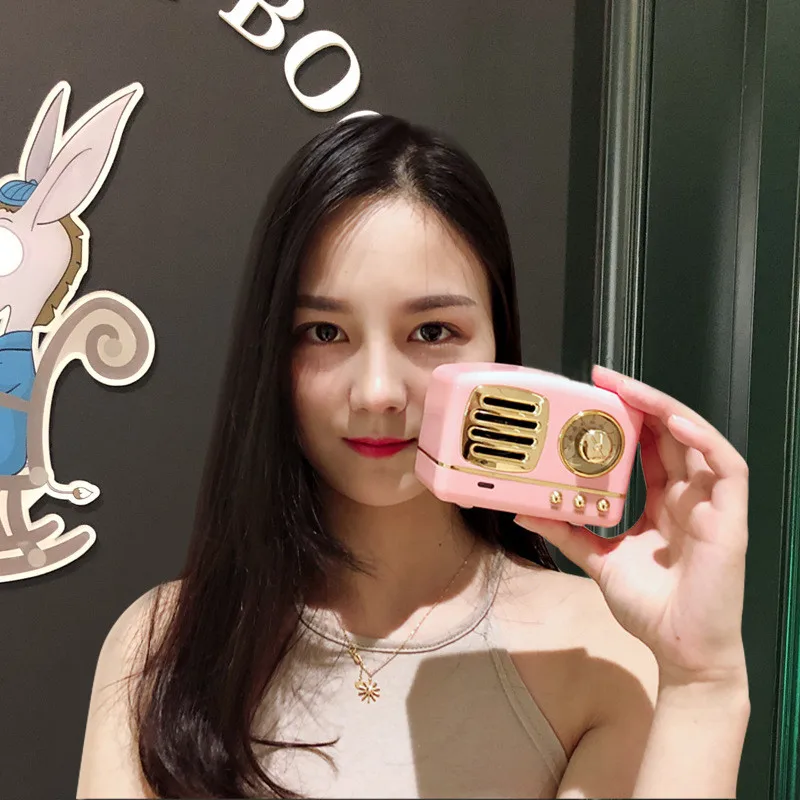 Portable Bluetooth Speaker Mini Wireless Bluetooth Speakers Portable Retro Radio USBTF Card Music Player HIFI Subwoofer Speaker2