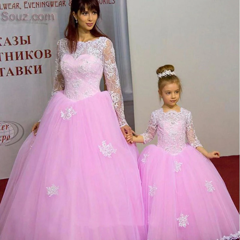 

2017 New Pink A Line Tulle Mother and Daughter Gowns For Communion Dress Long Sleeve With Appliques Formal Evening Dresses