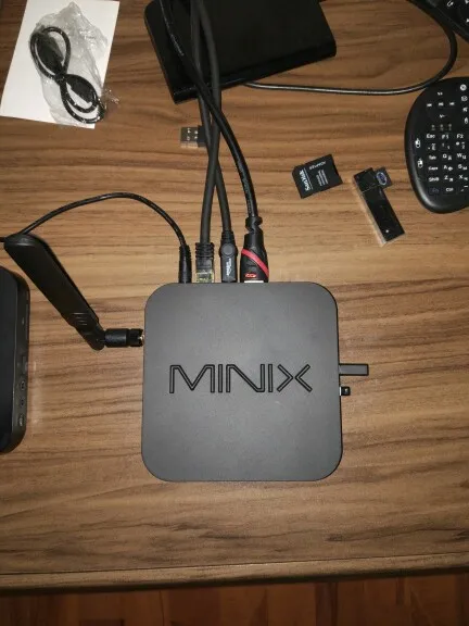 MINIX NEO U9-H Android 7,1 ТВ приставка Amlogic S912-H Восьмиядерный 2G/16G 802.11ac 2,4/5 GHz WiFi 4K HDR IP tv Смарт ТВ приставка