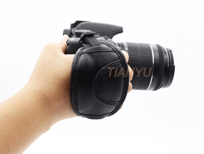 wrist strap (7)