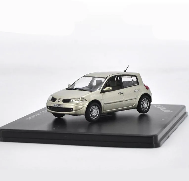 Модель автомобиля из сплава в масштабе 1:43 игрушечный автомобиль с высокой
