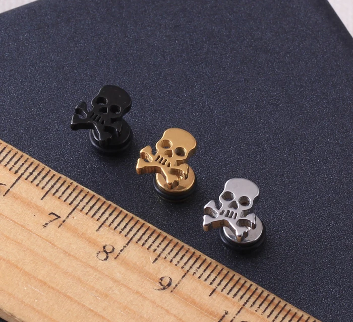 

Personalized pirate skull earrings ear plugs Titanium Stainless Steel Rock Hiphop style ear men/women pierced Stud Earrings