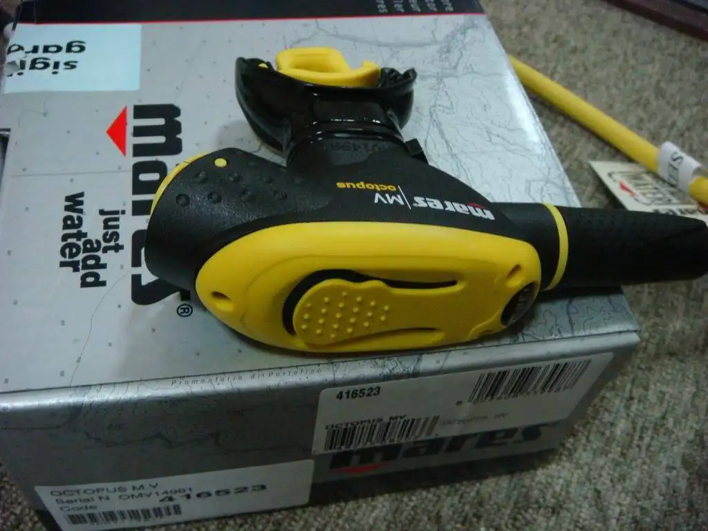 Buy Mares Scuba Diving Octopus MV Dive Equipment