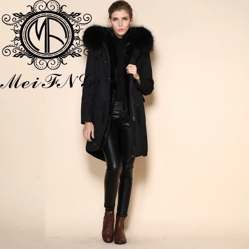 Длинные куртки черная Парка женская однотонная окрашенная с мехом енота собаки отделка с капюшоном Повседневная и модная Стильная черная куртка из искусственного меха