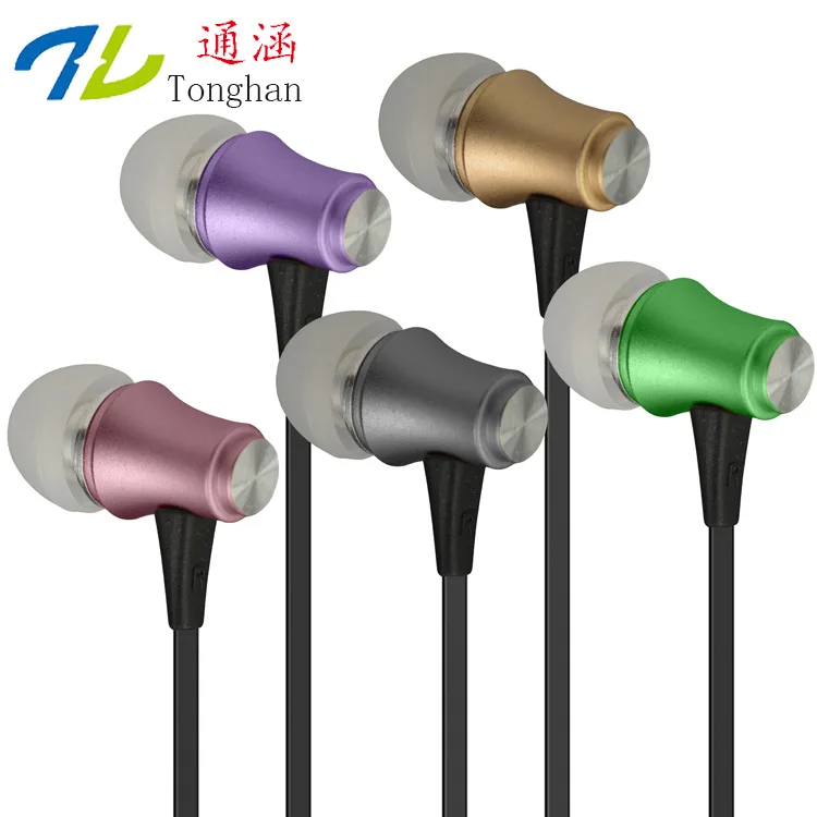 

CS01 CS02 3.5mm Earphones Headsets Stereo Earbuds For mobile phone MP3 MP4 For PC