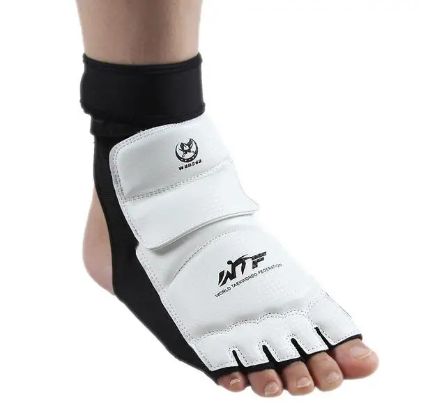

Pro Taekwondo Gloves Sparring Hand Foot Protector Cover Boxing Gloves Karate Taekwondo Clothes Brace Protection NL108