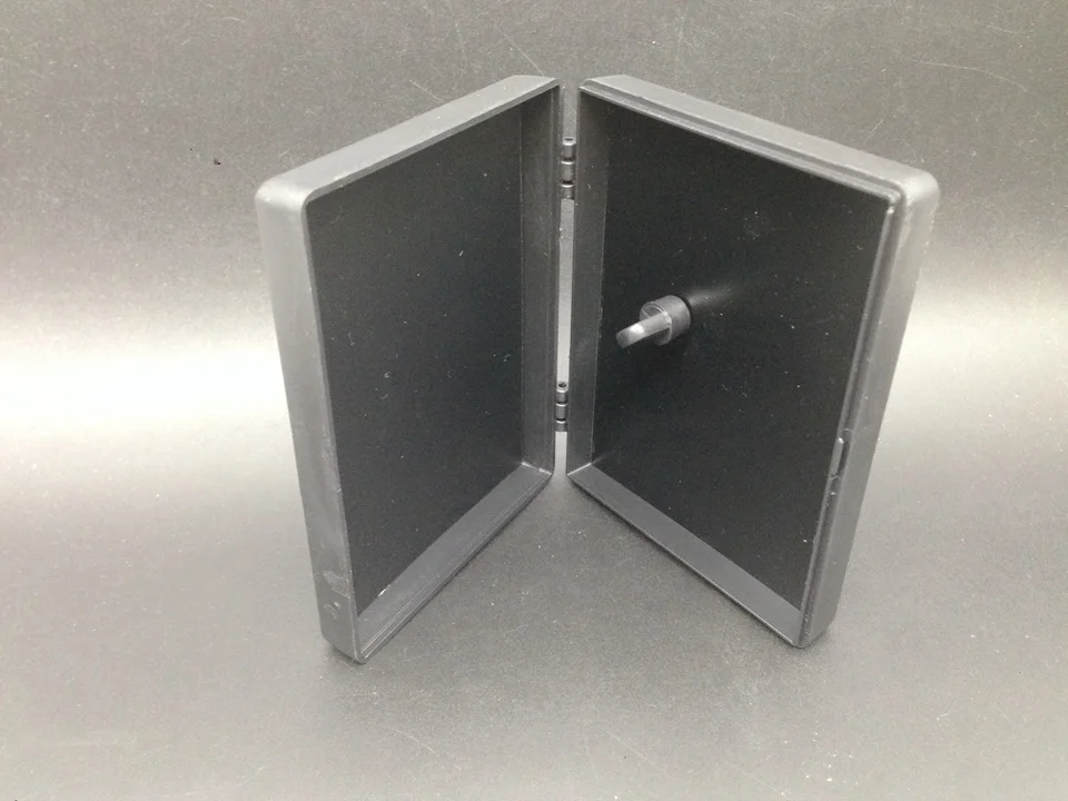 MT027-Box (10)