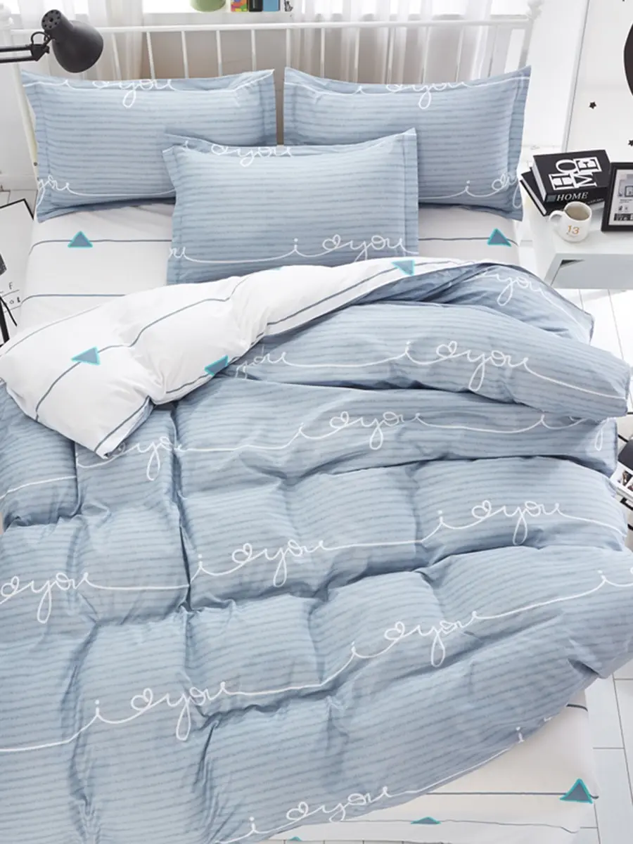 

4Pcs Bedding Set Simple Letter Pattern Quilt Set