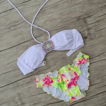 

Women Designs girl Crystal Diamond Bikini White Top Pink bottom Swimsuit Biquini brazilian Bathing Suit Sexy Swimwear