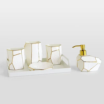 Nordic Luxurious Golden and White Bathroom Accessories Set Sketch Decorated Geometrics Bone China Bathroom Supply Kits Gift Set - Цвет: Golden 6pcs Set 2