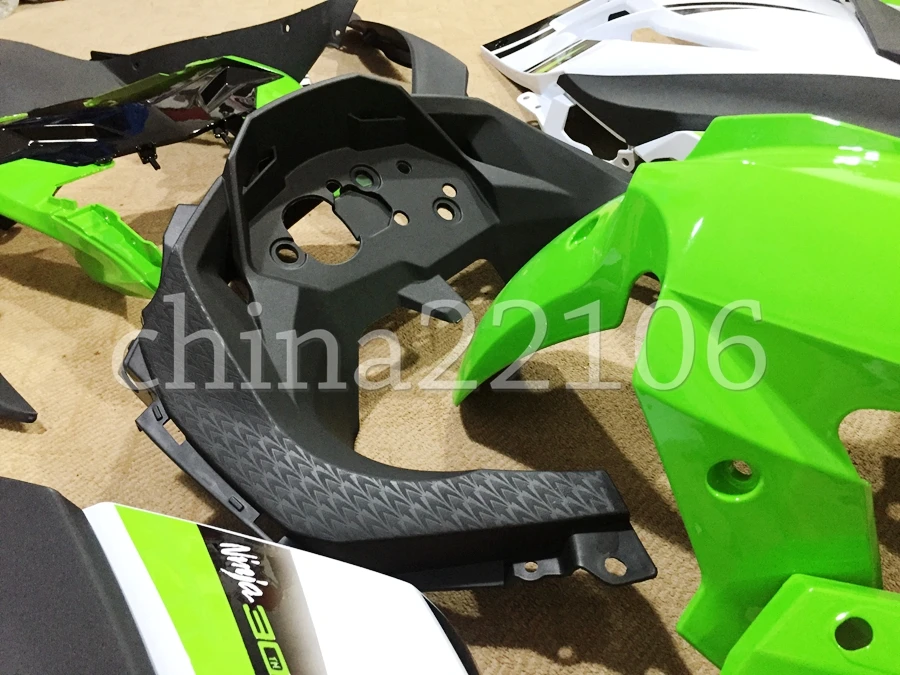 АБС кузов комплект обтекателей для Kawasaki Ninja300 EX300 2013-, 13, 14, 15, 16, 17, Обтекатели литья под давлением зеленого и белого цветов классный