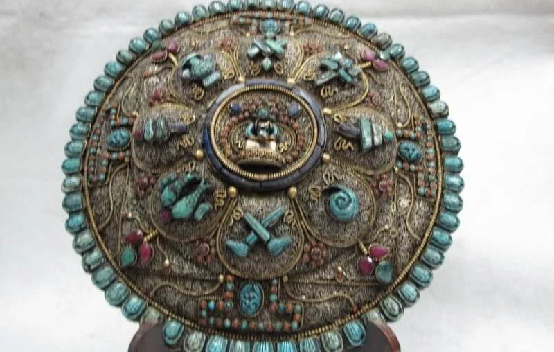 

Tibet Bronze Silver inlay turquoise ruby beryl Gem 8 treasures Mandala Tangka
