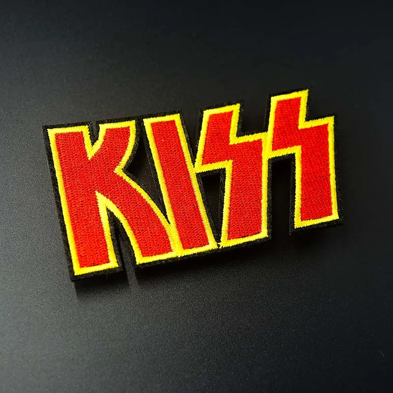 Размер KISS: 4 8x9 0 см сделай сам нашивка вышитый значок Симпатичные значки хиппи