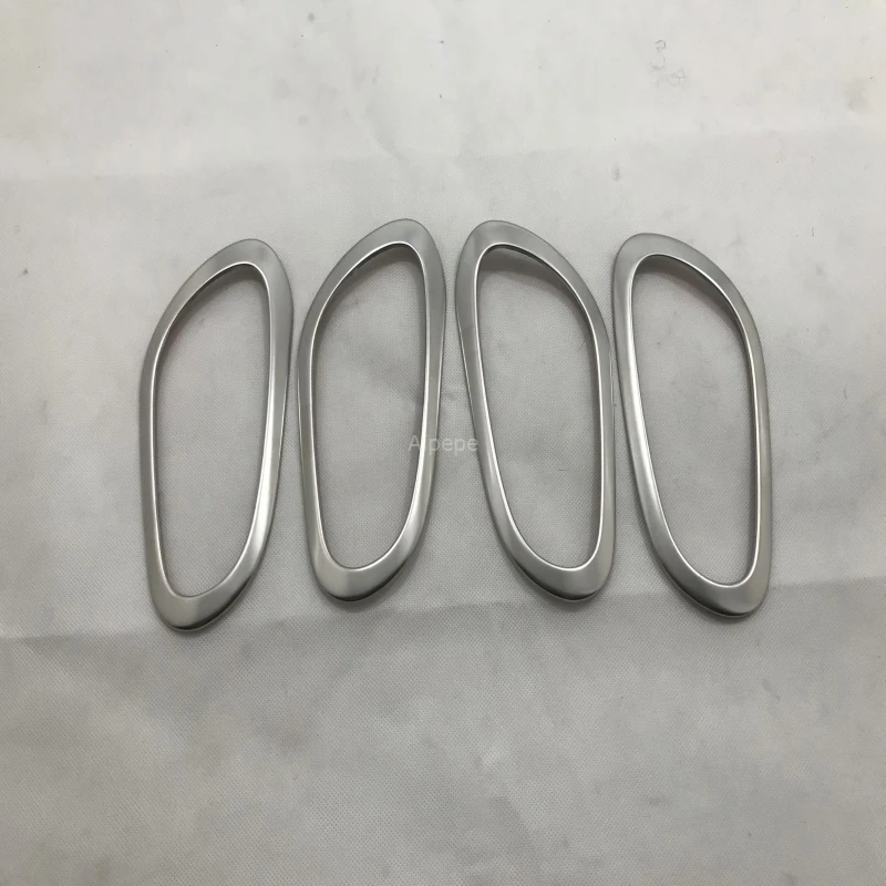 (3)
