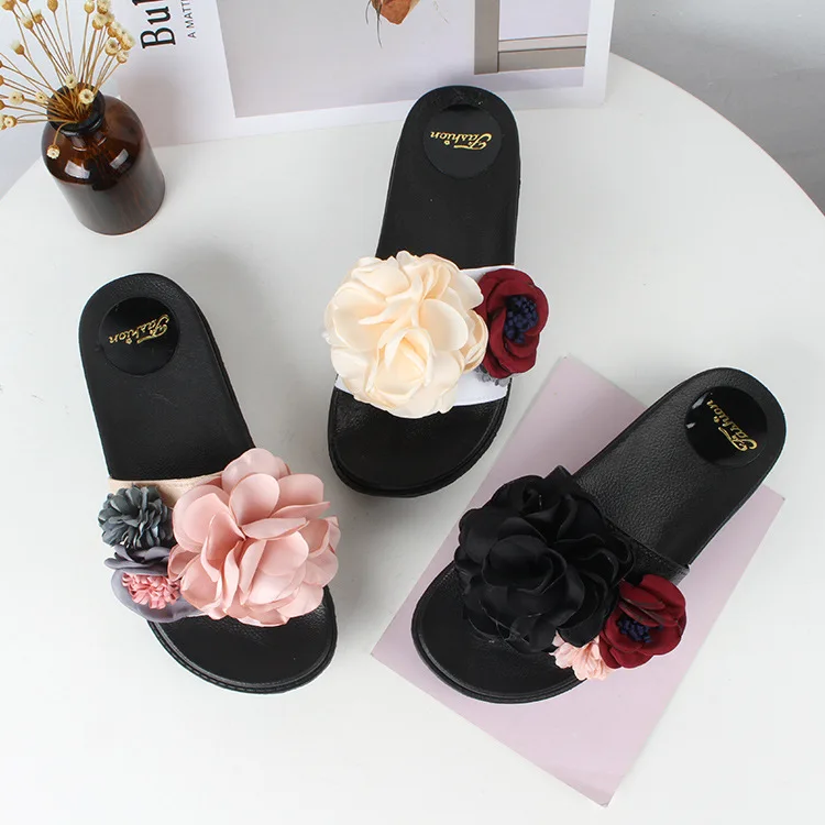 

high heel and platform Floral Round Toe soft leather PVC Ethnic woman Slides PU Flat Latex slides summer plus size black Fashion
