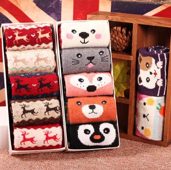 

5pairs/Lots Fashion Women Candy Color Cotton Socks Breatheable Anti-Bacterial Autumn Winter Girl Socks Christmas Gift with Box