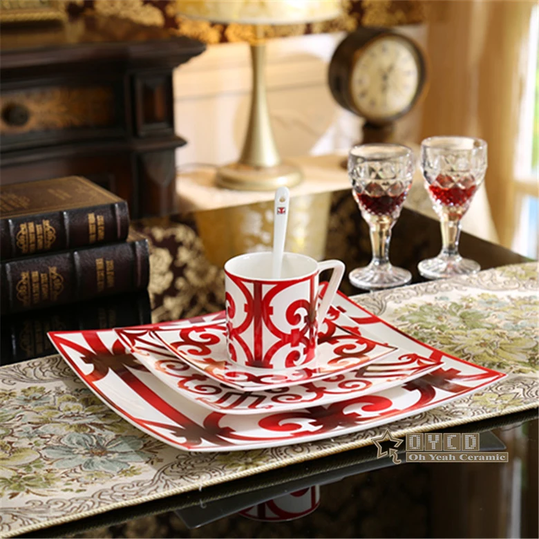Фарфоровый Европейский стиль керамический набор посуды костяной фарфор модный красный дизайн 5 шт. Столовые сервизы полосатый набор посуды подарки