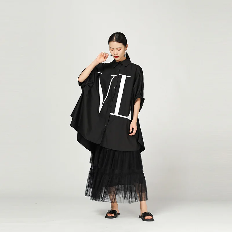 

Harajuku 2019 New Hot Spring Summer Shirt For Women Personality Letter Printing Irregular Blouse Black White Batwing Half Sleeve
