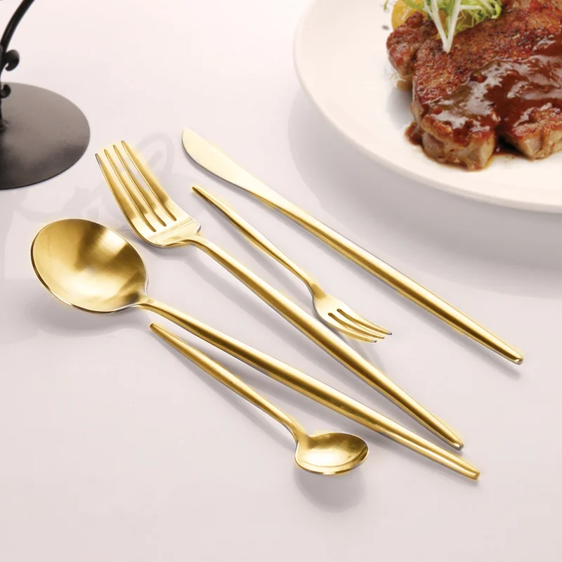 

30pcs Pure Golden 304 Stainless Steel Dinnerware Set Copper Cutlery Set Black Dinner Knife Cake Forks Drop Shipping