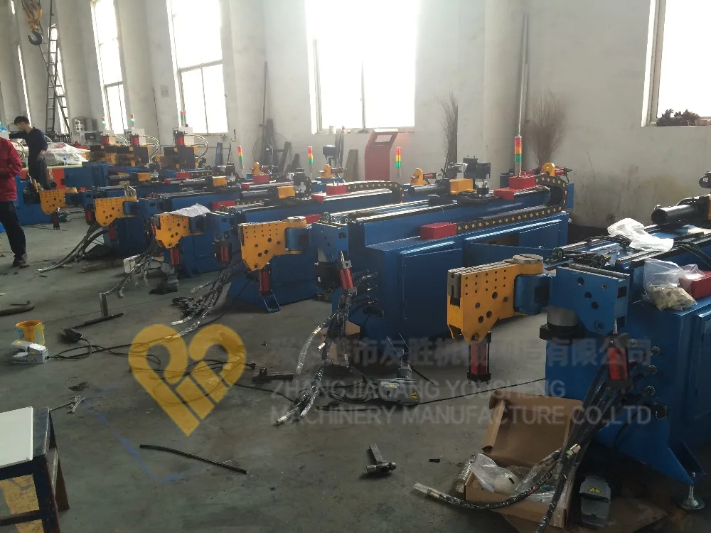 DW-18CNC SERVO MOTOR BENDER