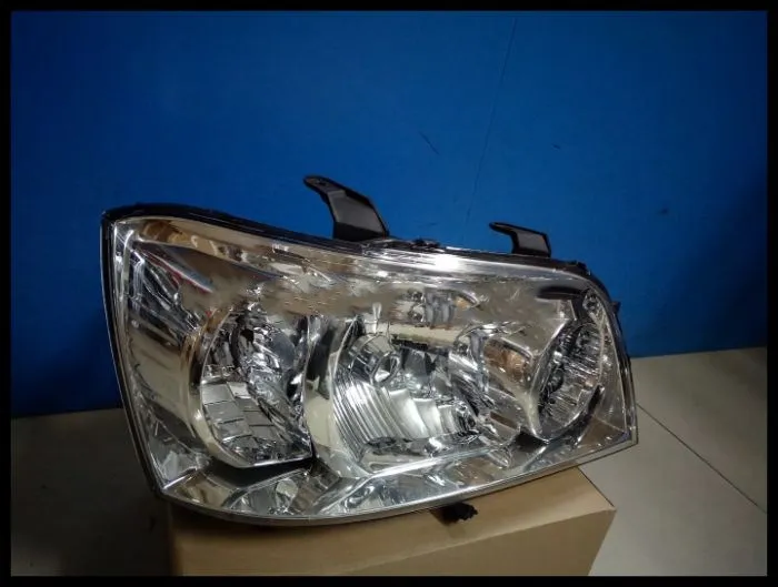 Osmrk фара в сборе для Toyota HIGHLANDER KLUGER 2004-2006