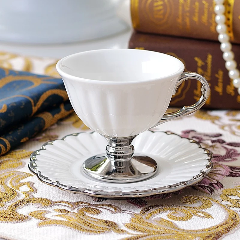 Европейский стиль кофейная кружка, Модный контур с золотом кружка белая керамическая римская чашка и блюдо кофейная чашка для воды рождественский подарок