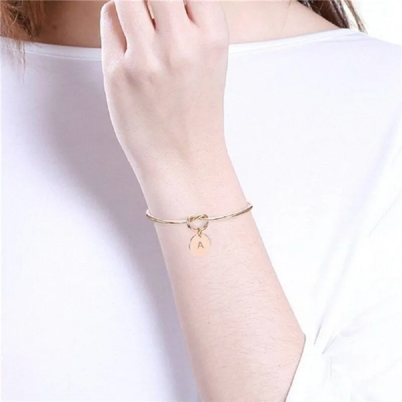 

26 Letter Alloy Bracelet Bridesmaid Gift Women Men Lovers Bracelet Personality Jewelry Gift for Girlfriend Wedding Souvenir Gift